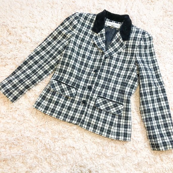 Vintage McNaughton Black & White Plaid Blazer - Picture 2 of 11